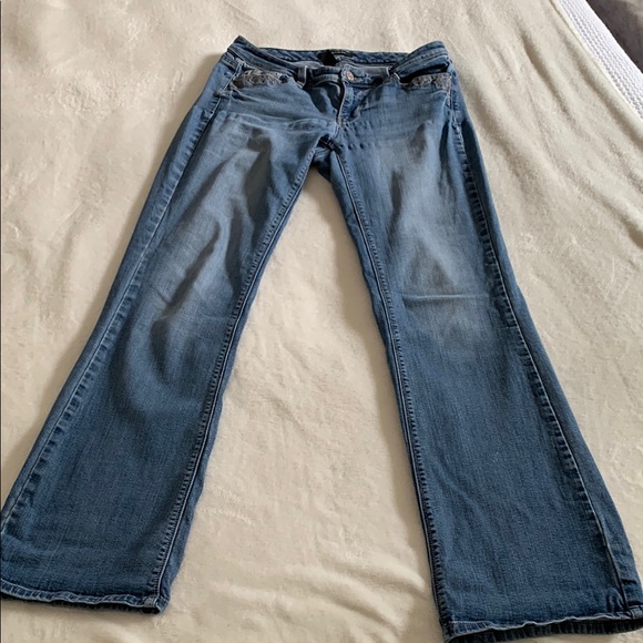 White House Black Market Blue Flare Jeans with Embellished Pockets - Picture 6 of 13